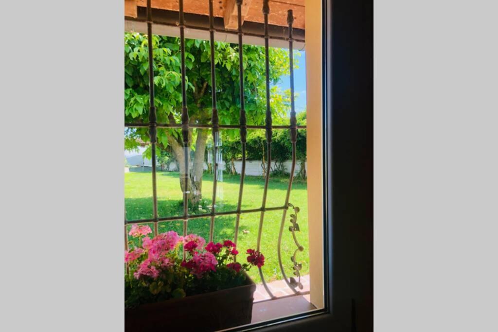 Vila La Casa Nei Campi Badia Pavese Exteriér fotografie
